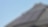Ein modernes Dach auf dem eine Photovoltaikanlage installiert ist.
